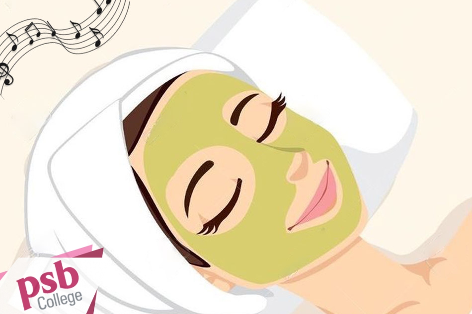 Kết thúc một ngày làm việc mệt mỏi bằng việc đắp mặt nạ dưỡng da và nghe một bản nhạc yêu thích!!!