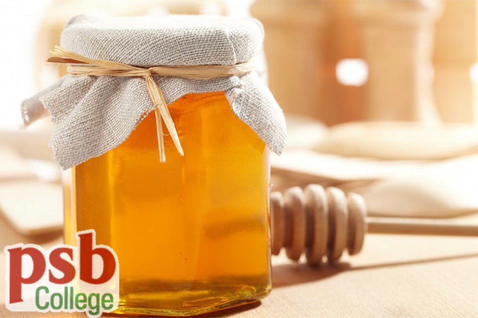 Bảo quản mật ong trong chai thủy tinh, có nắp đậy