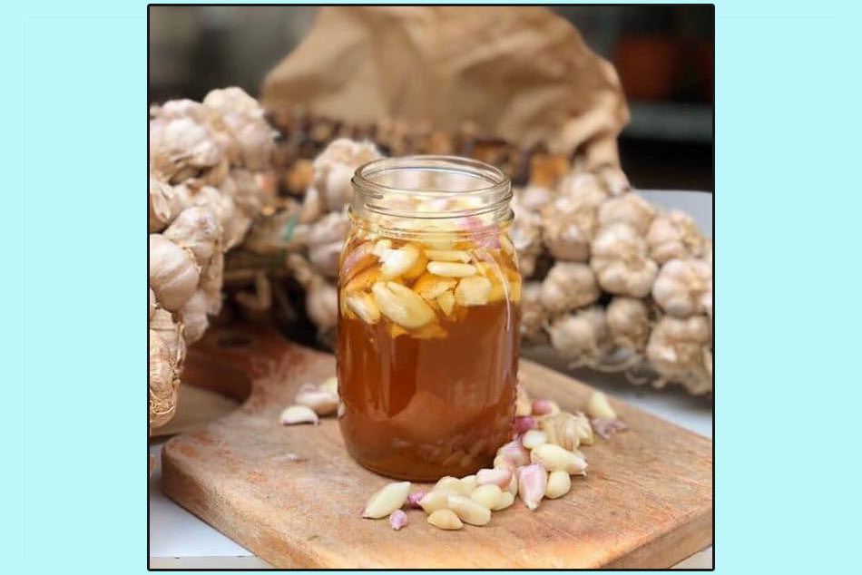 Tỏi ngâm mật ong chữa yếu sinh lý