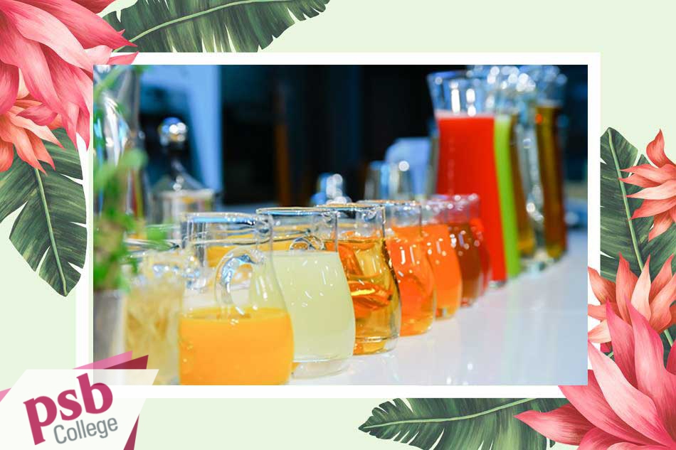 Những thực phẩm thường có Xanthan Gum trong thành phần là nước chấm salad, nước ép trái cây,